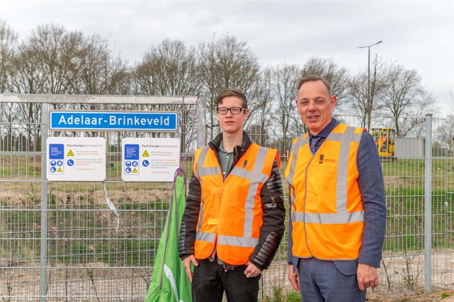 Bericht Zonnepark A1 Deventer officieel geopend bekijken
